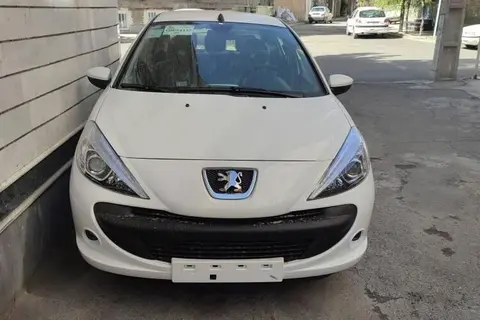 پژو، 207