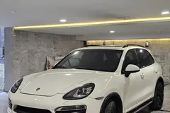 پورشه، کاین