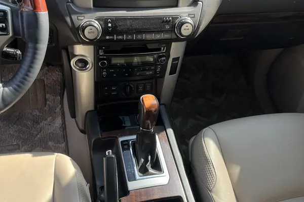 تویوتا، پرادو  چهار در