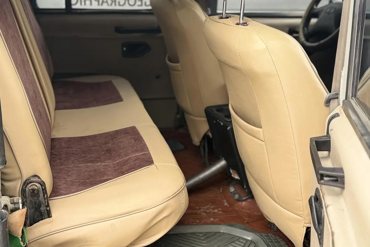 پاژن،  چهار در