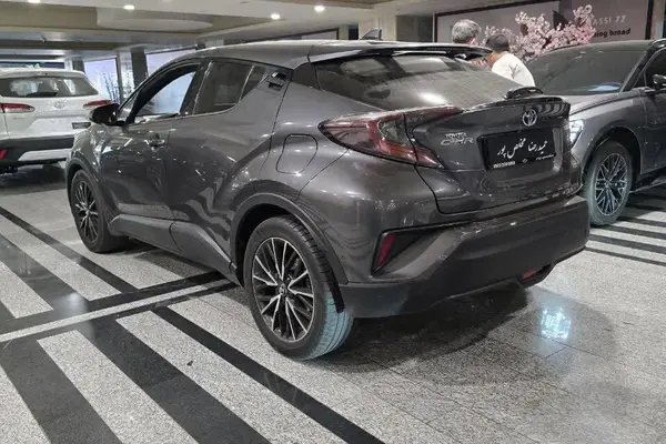 تویوتا  C-HR