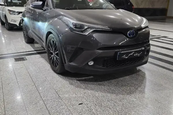 تویوتا  C-HR