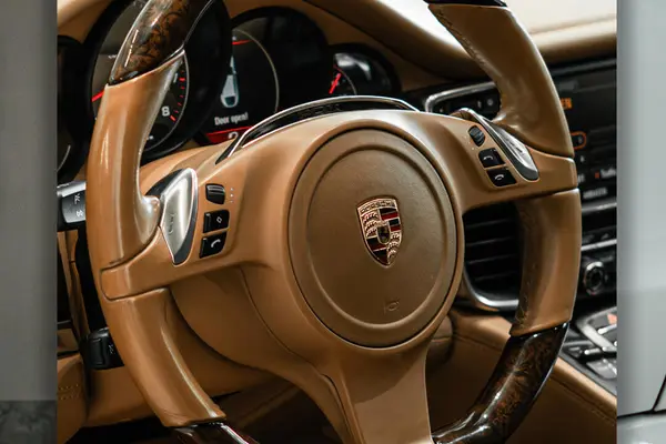 پورشه، پانامرا