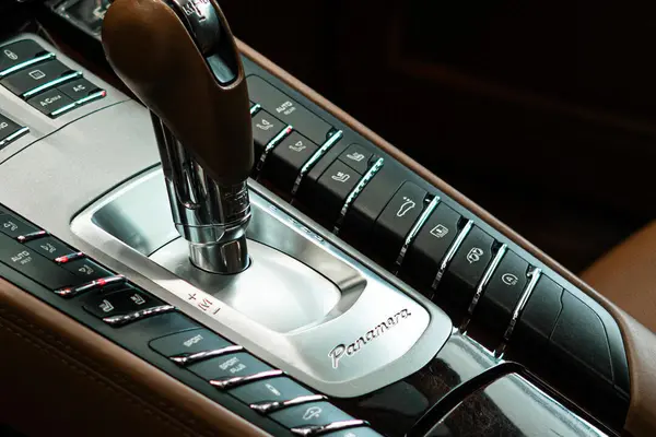 پورشه، پانامرا