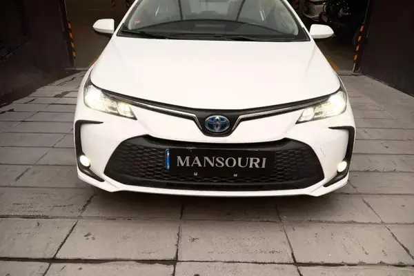 تویوتا، کرولا هیبرید