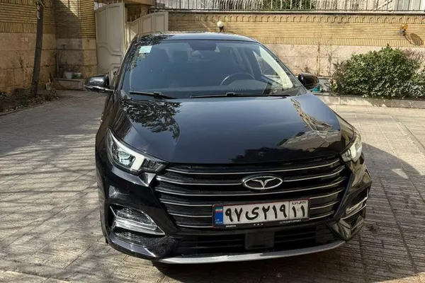 فونیکس، آریزو 6 پرو