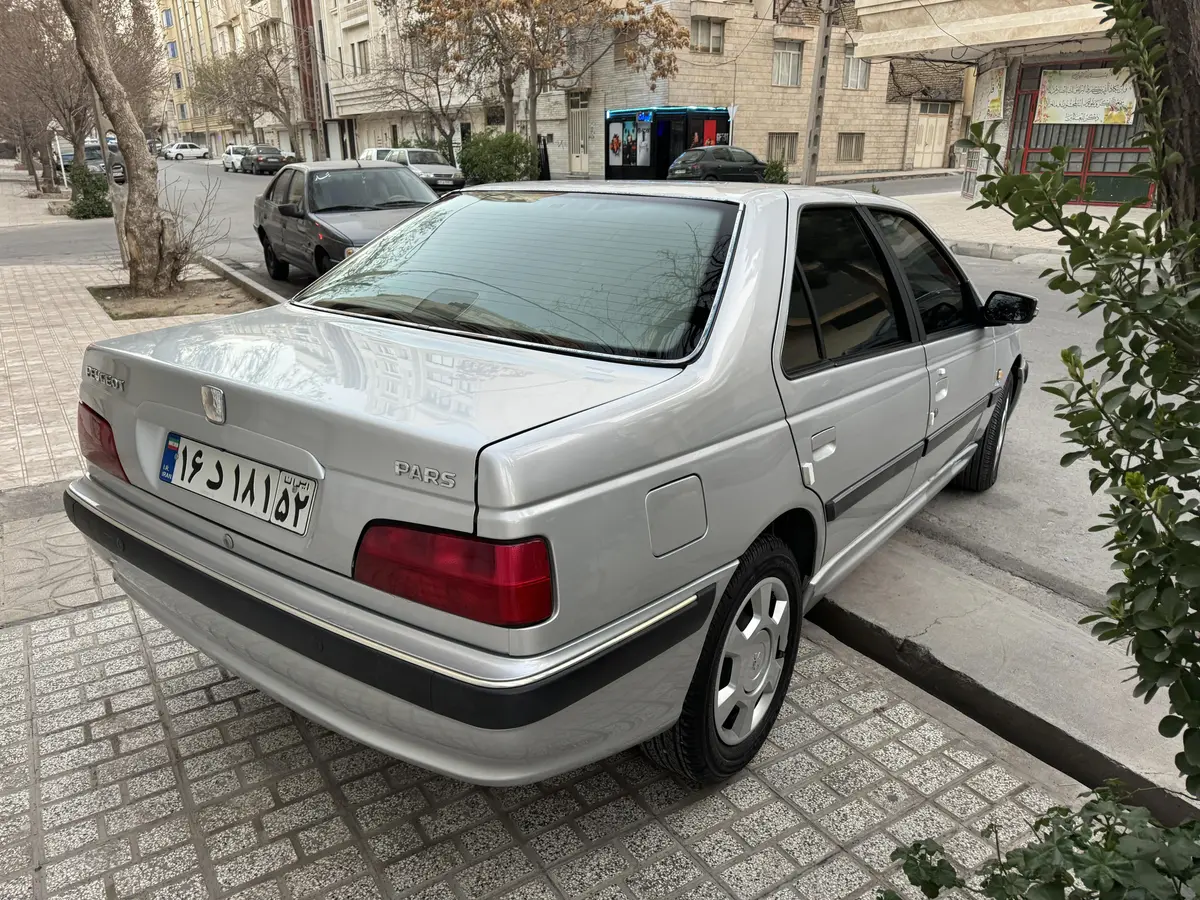 پژو،  پارس