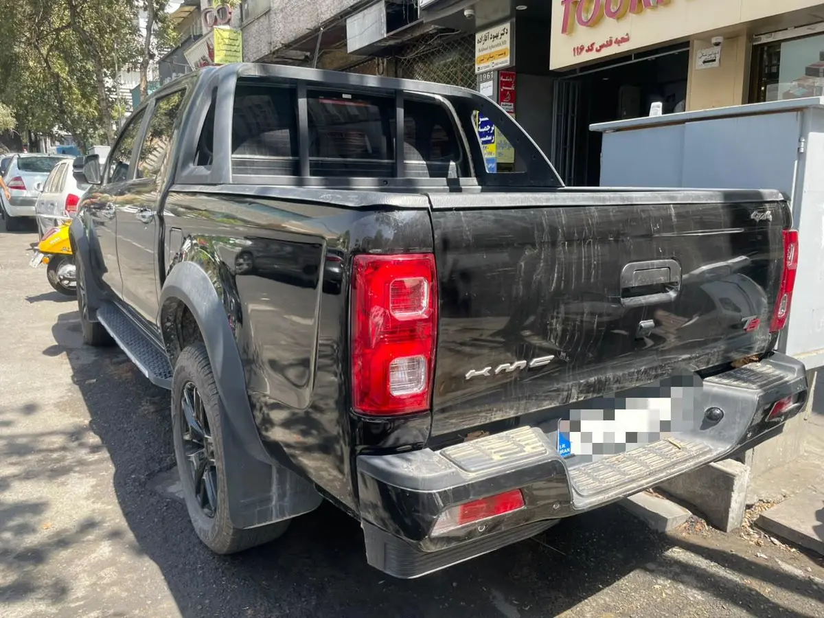 کی ام سی،  T8