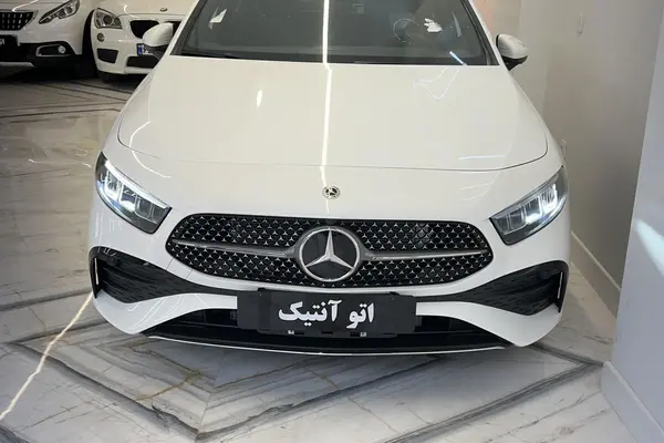 بنز، کلاس A سدان