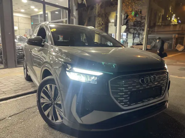 آئودی، Q4 e-tron