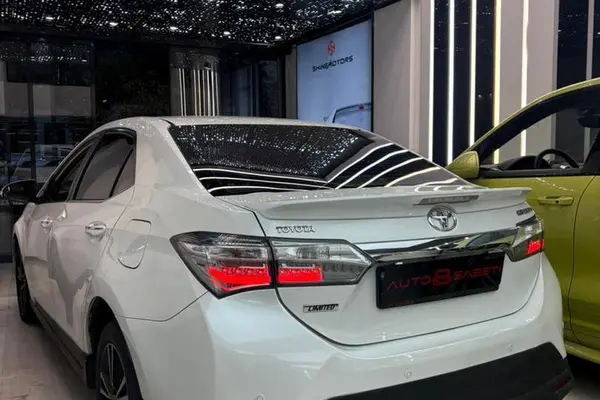 تویوتا، کرولا