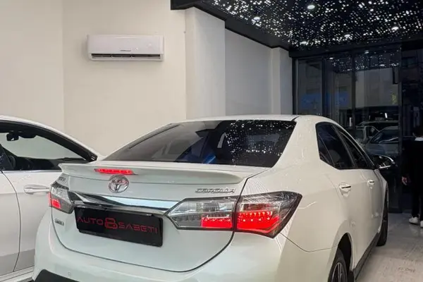 تویوتا، کرولا