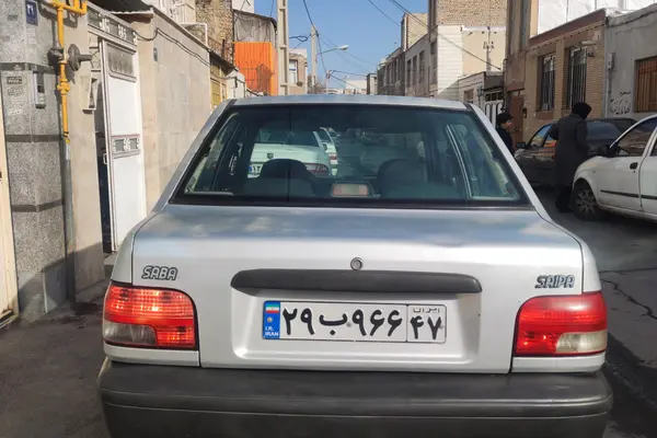 پراید، صندوق دار