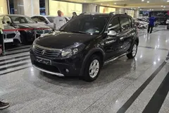 رنو، ساندرو استپ وی