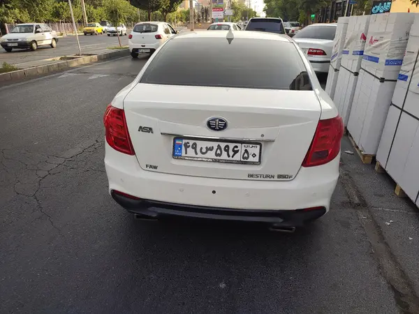 بسترن  B50F