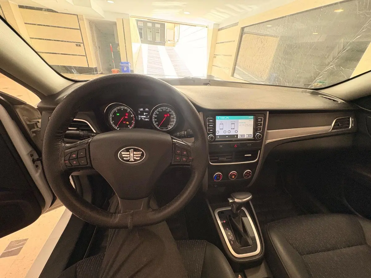 بسترن،  B30