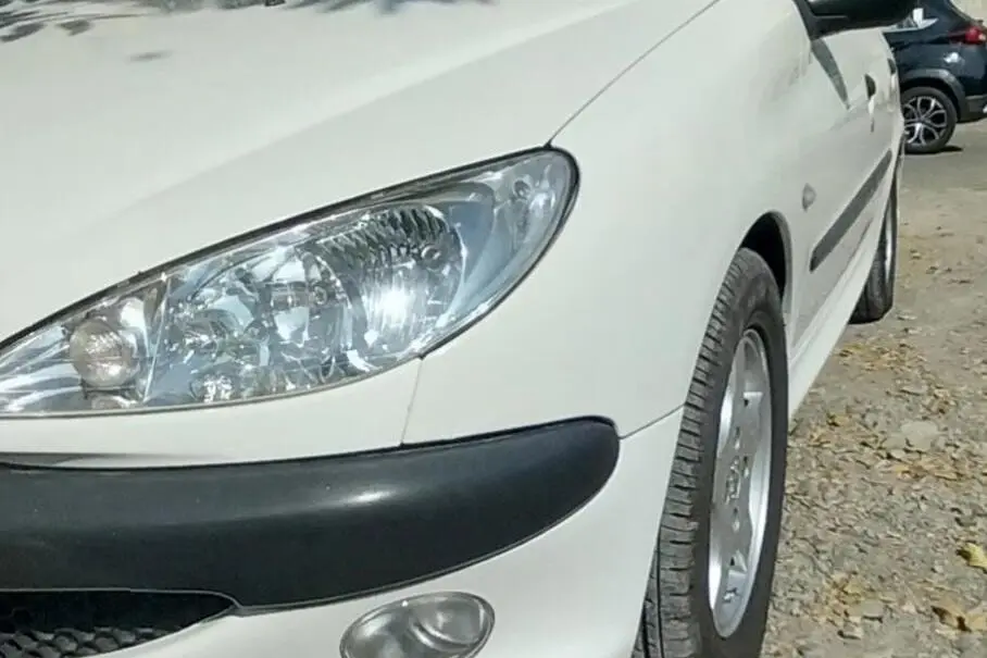 پژو،  206 SD