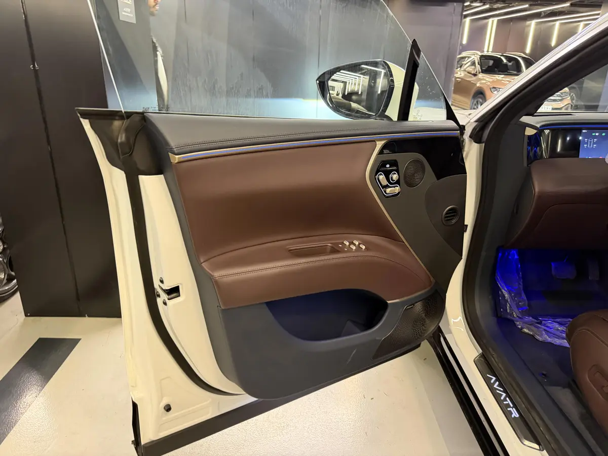 اوتار،  11EV