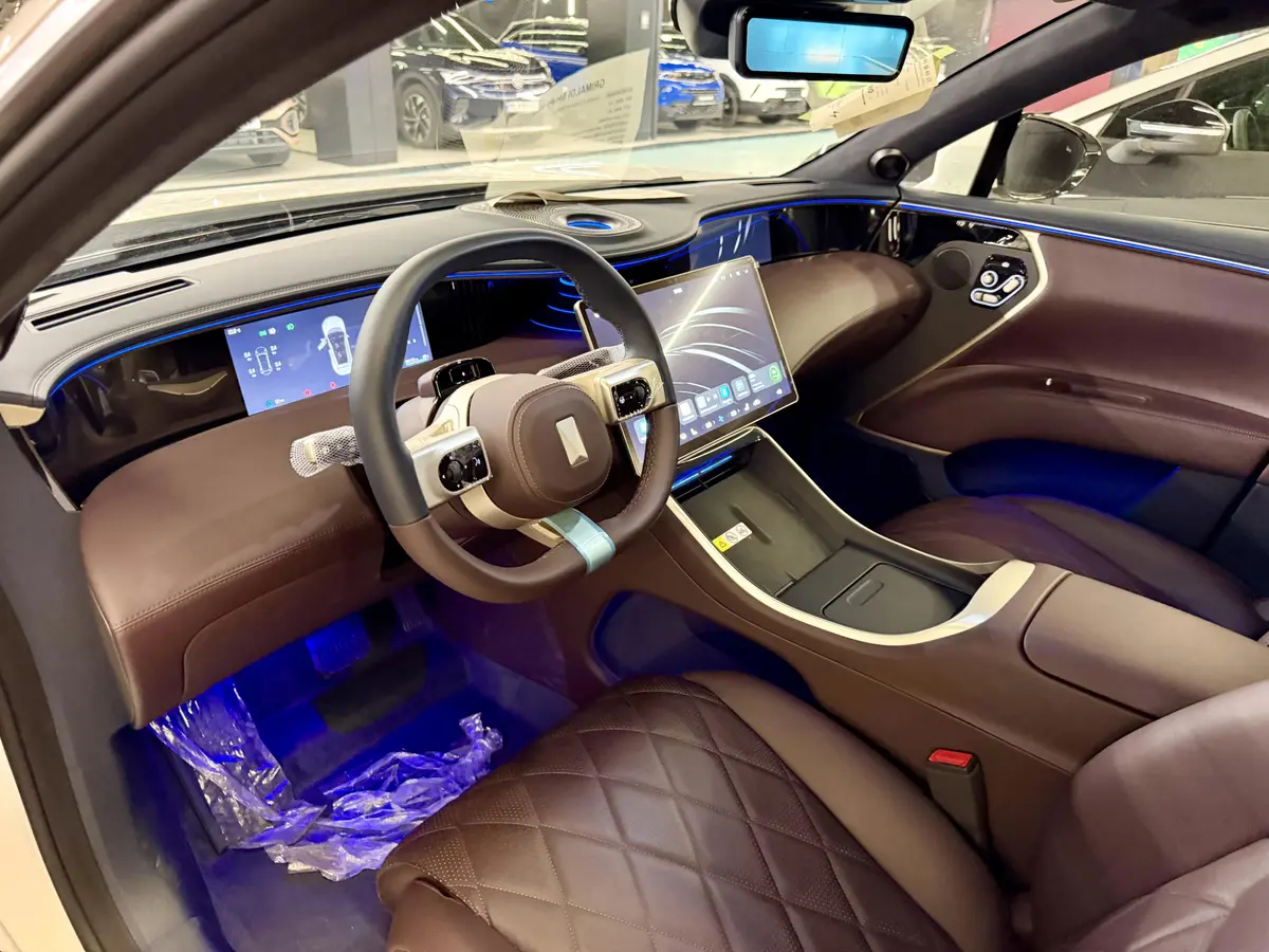 اوتار،  11EV
