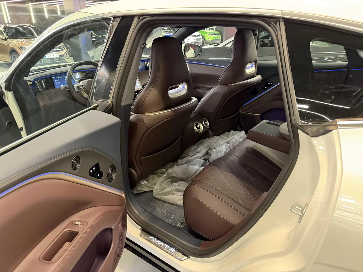 اوتار،  11EV