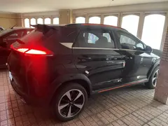 ام وی ام، X33 کراس