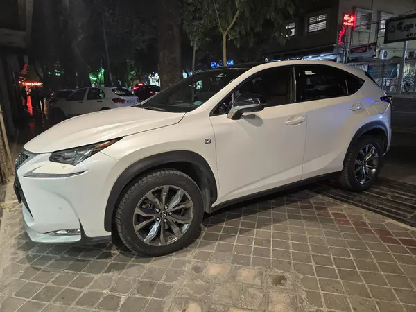 لکسوس  NX