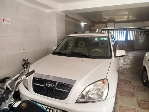 ام وی ام، X33