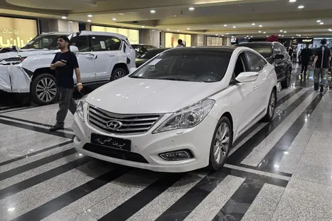 هیوندای، آزرا (گرنجور)