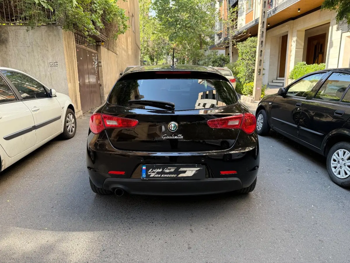 آلفارومئو  جولیتا