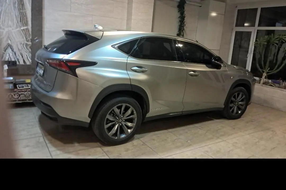لکسوس،  NX هیبرید