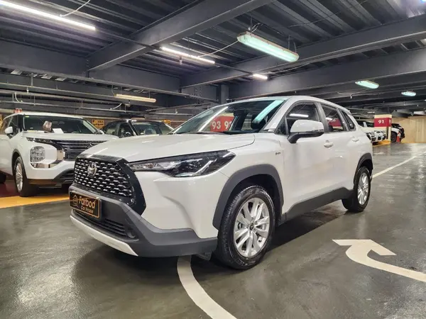 تویوتا، کرولا کراس هیبرید