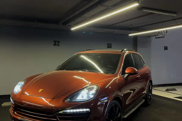 پورشه، کاین