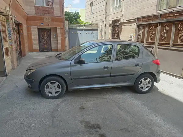 پژو  206