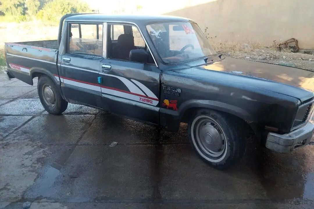 مزدا،  وانت دوکابين
