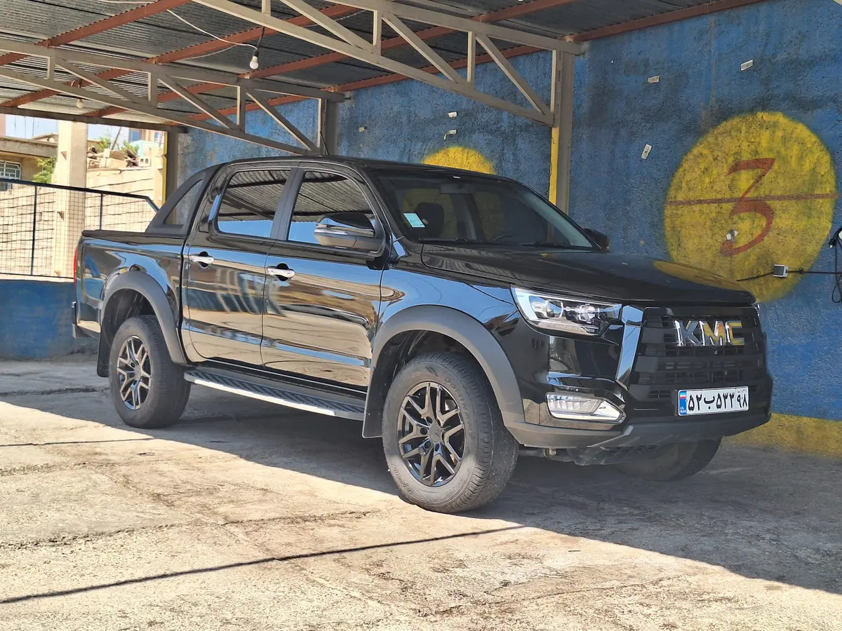 کی ام سی  T8