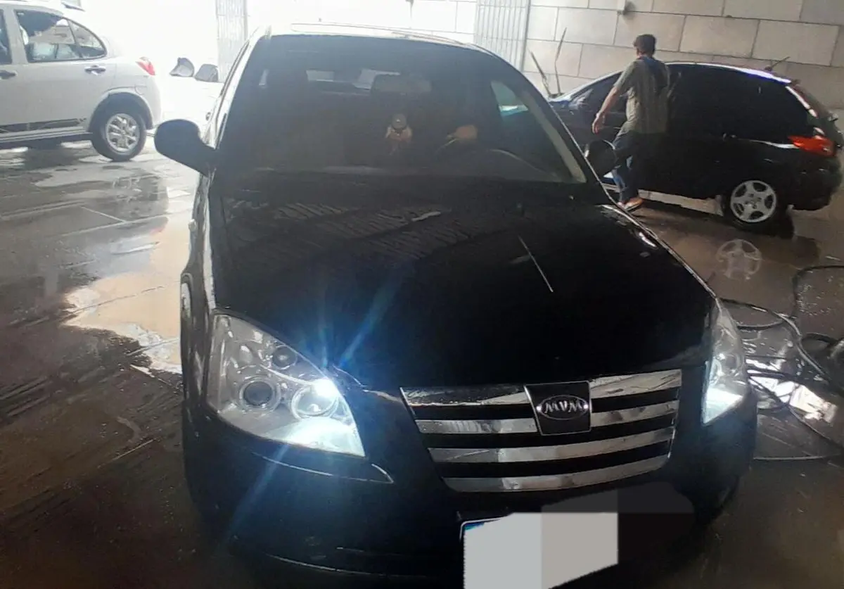 ام وی ام،  530