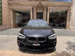 ب ام و، سری 1 هاچ بک