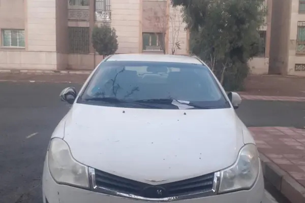 ام وی ام  315هاچ بک