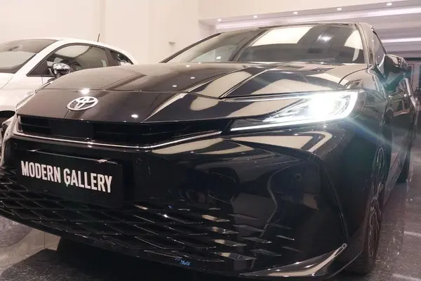 تویوتا، کمری هیبرید