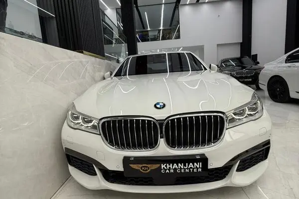 ب ام و، سری 7