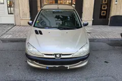 پژو، 206