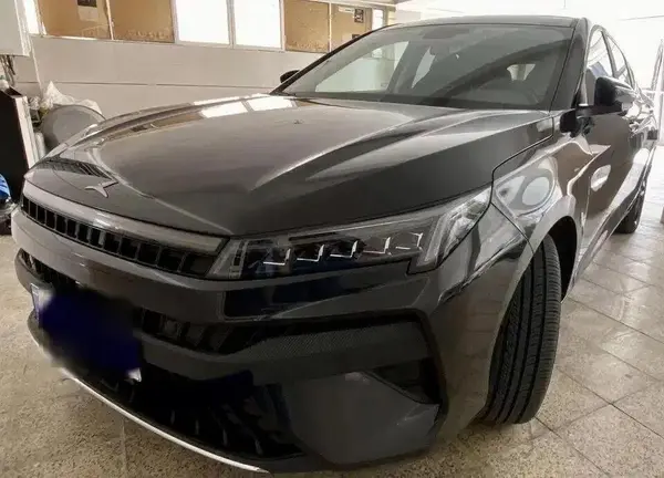کی ام سی  J7