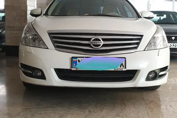 نیسان  تی ینا