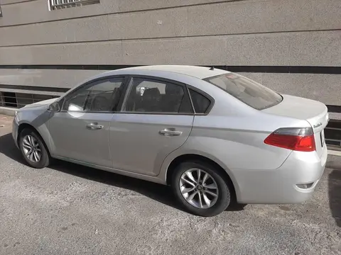 برلیانس، H330