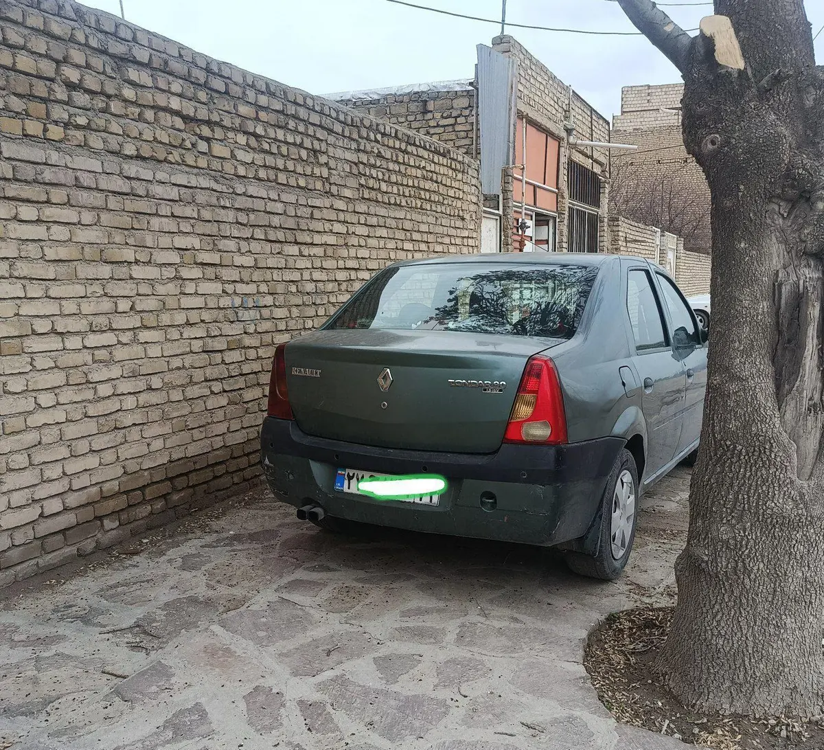 رنو،  تندر 90