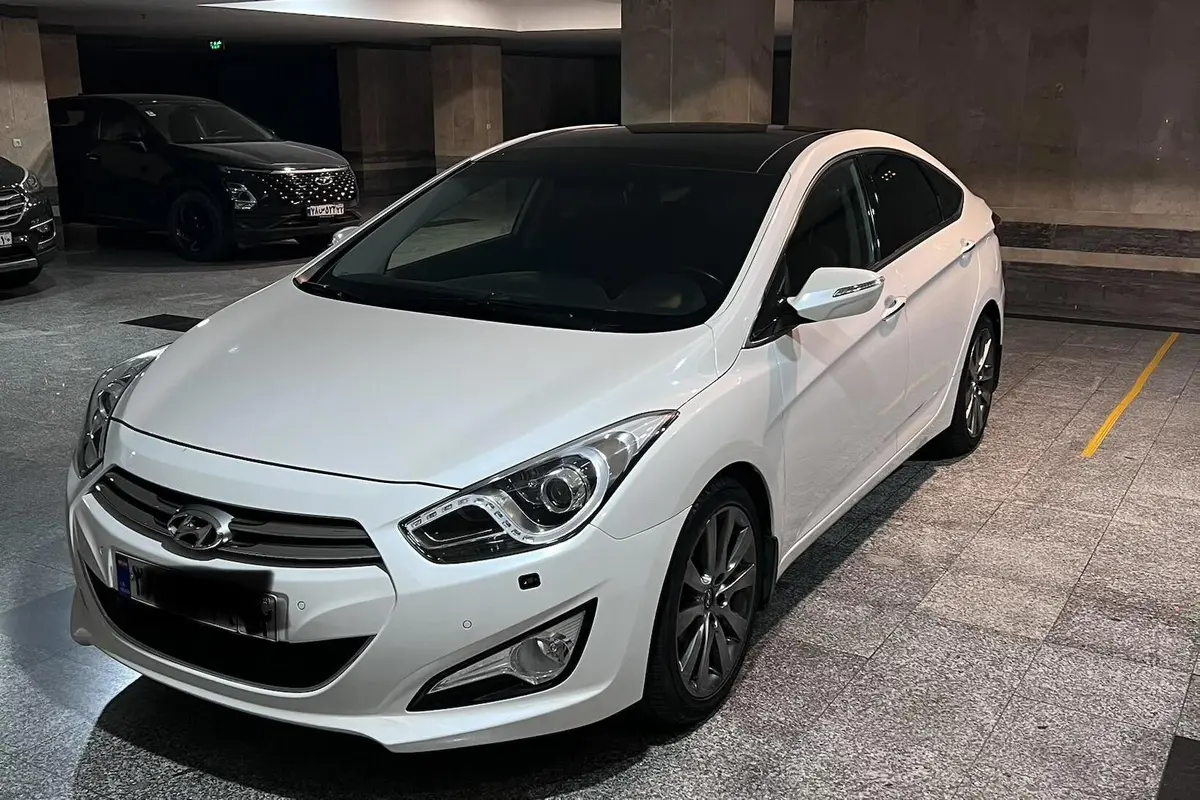 هیوندای،  i40