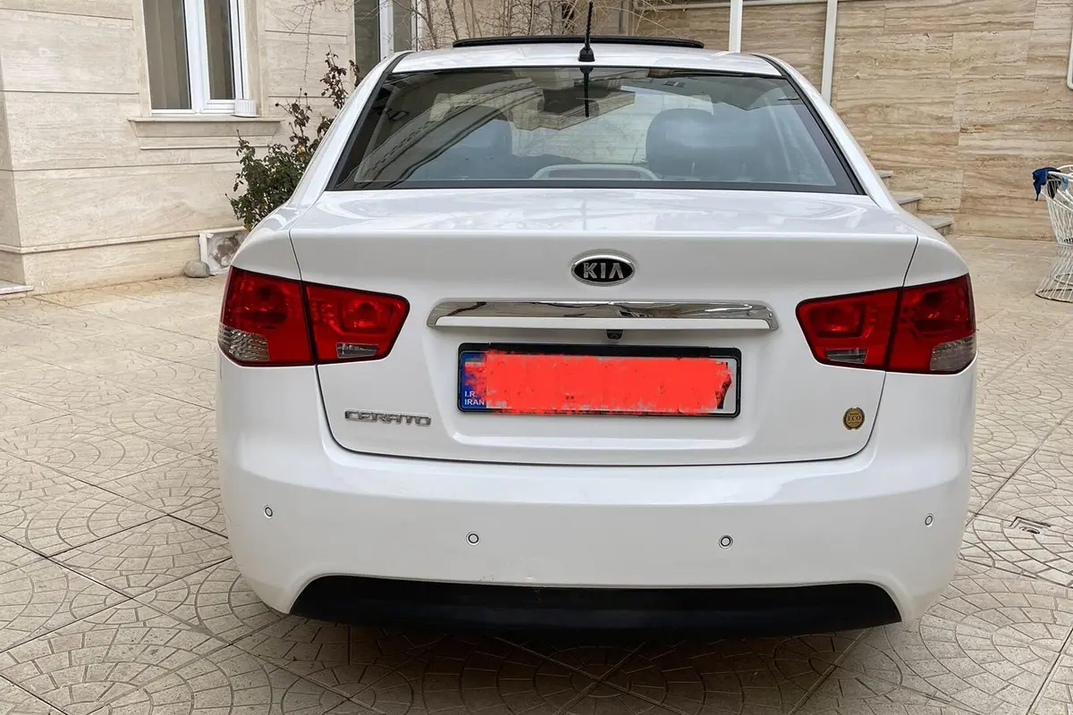 کیا،  سراتو (مونتاژ)