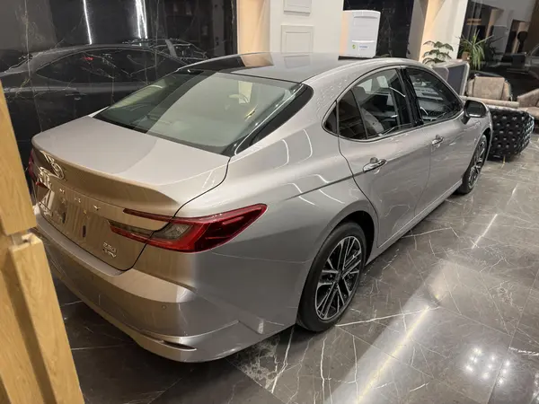 تویوتا، کمری هیبرید