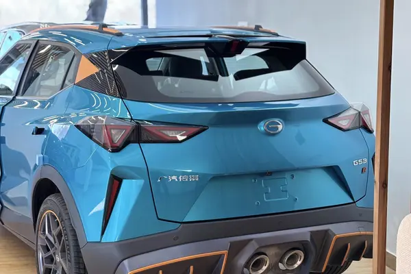 جی ای سی، GS3 Emzoom