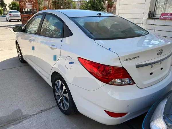 هیوندای، اکسنت (مونتاژ)